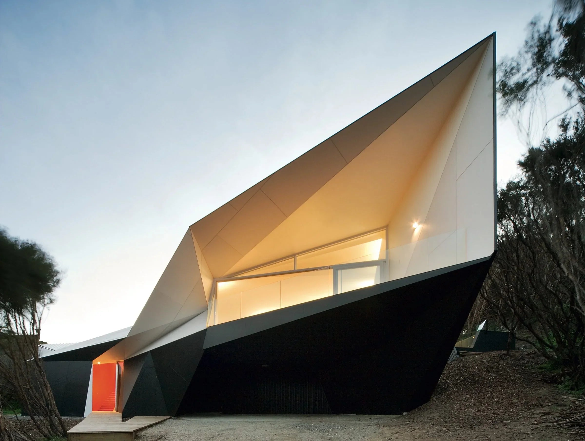 Klein Bottle House